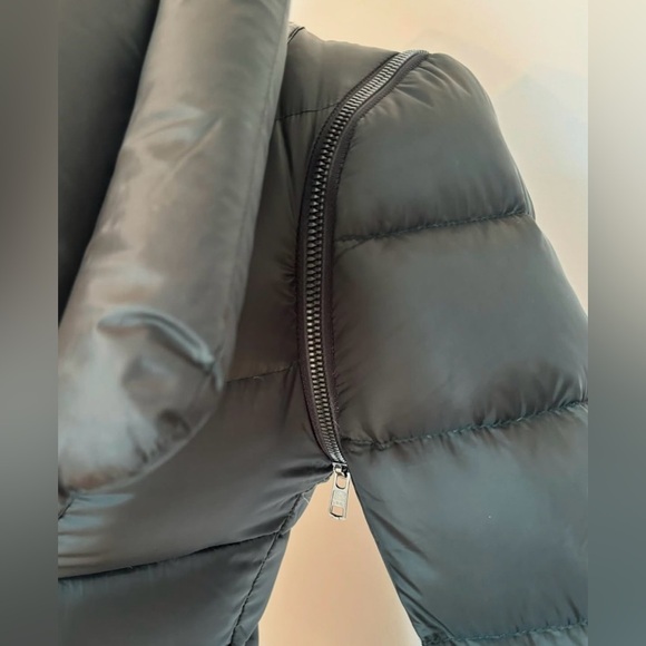Mackage 2 in 1 Jacket/Vest Color Dark Green, size xs small - Picture 5 of 9